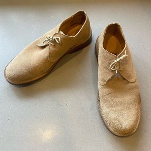 Cole Haan men’s casual suede shoes (size 9)